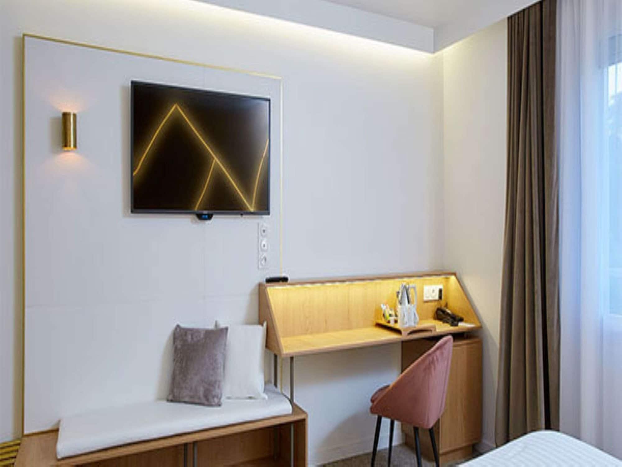 Best Western Plus Paris Meudon Ermitage Luaran gambar