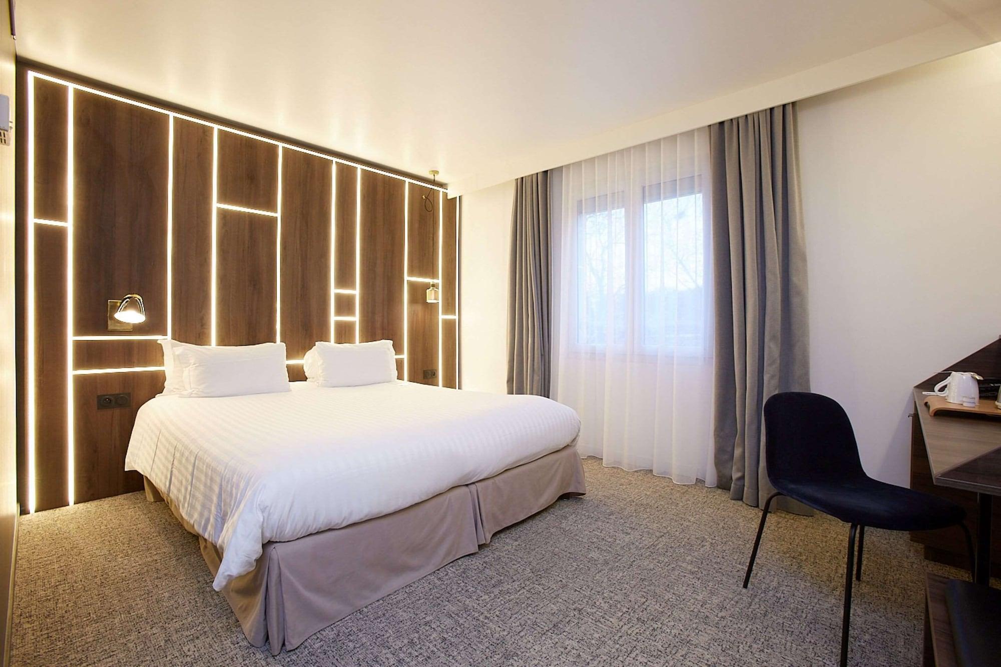 Best Western Plus Paris Meudon Ermitage Luaran gambar