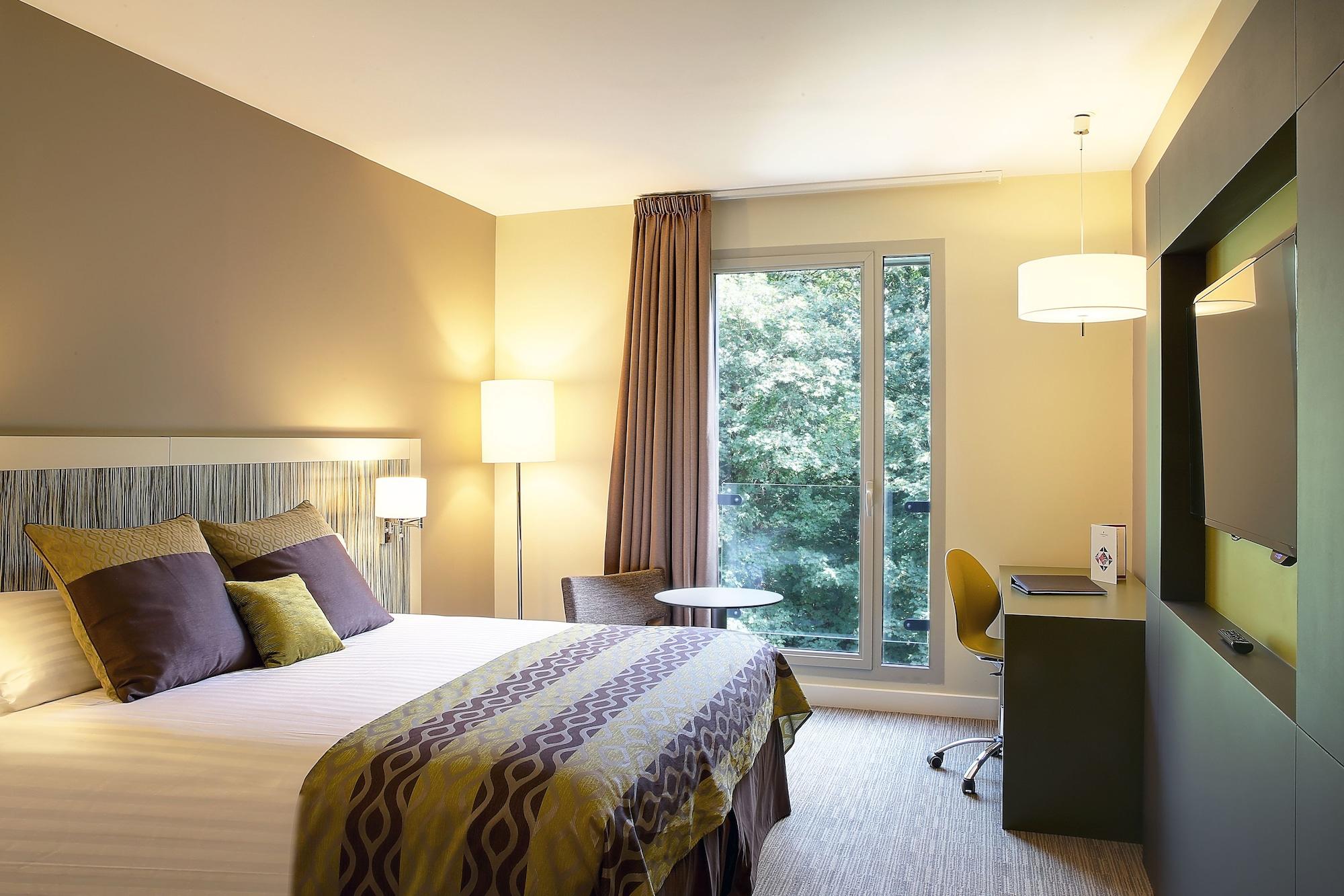 Best Western Plus Paris Meudon Ermitage Hotel Luaran gambar